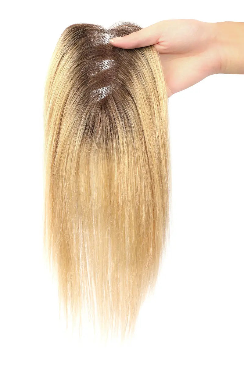 Topper de cabello humano hecho a mano Mona, sombreado en castaño medio