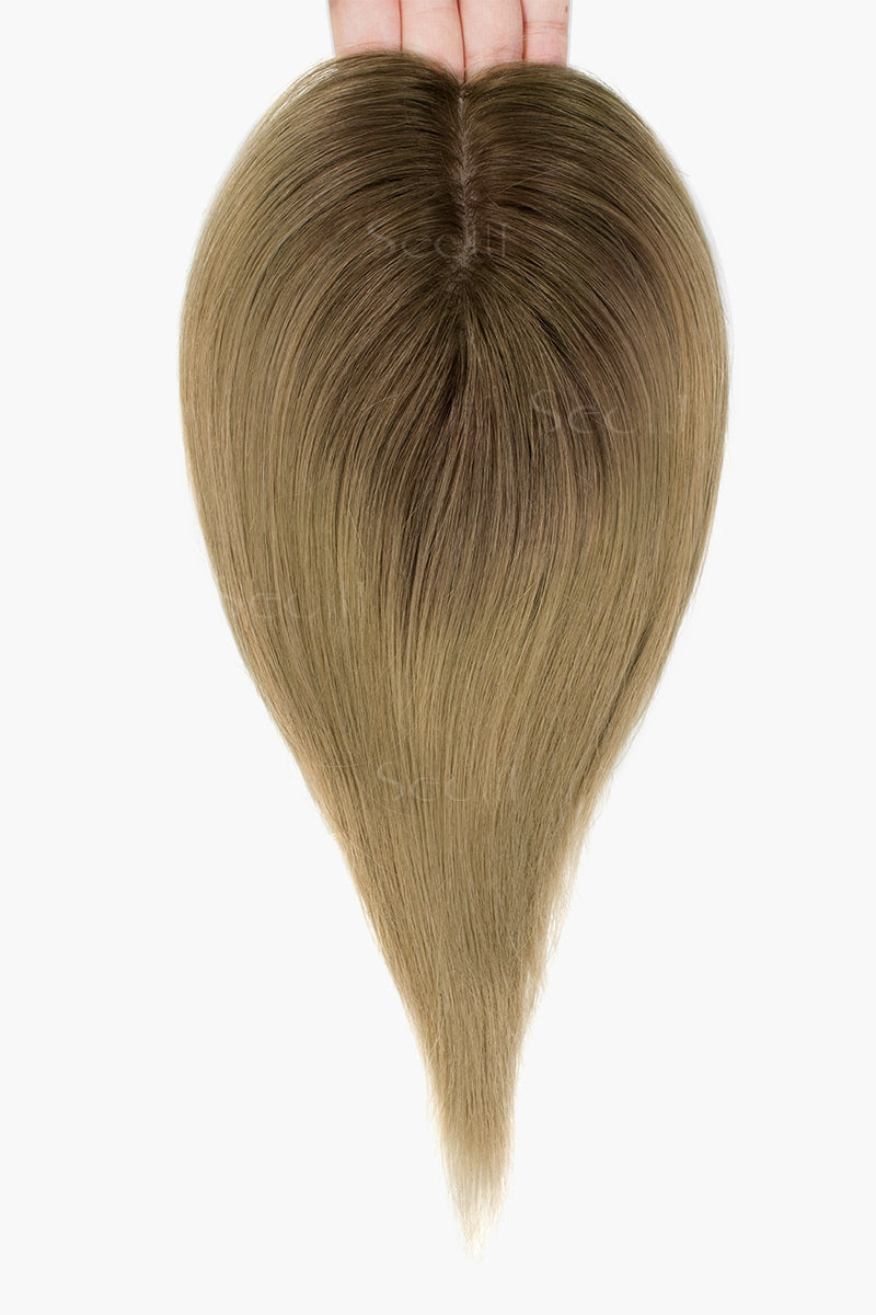 Topper de Cabello Humano Remy con Base de Seda Flavia | Bicolor Marrón Medio/Rubio Oscuro 