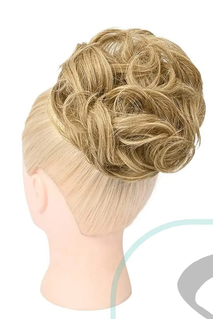 Chignon décoiffé Seully blond fraise